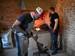 Noc Muzeów Łódź 2026. Pasjonaci rzemiosła odwiedzili Zajezdnię Muzealną Brus