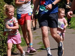 Łódź. Botaniczna Piątka w Ogrodzie Botanicznym w Łodzi. Biegowe emocje i pozytywna energia