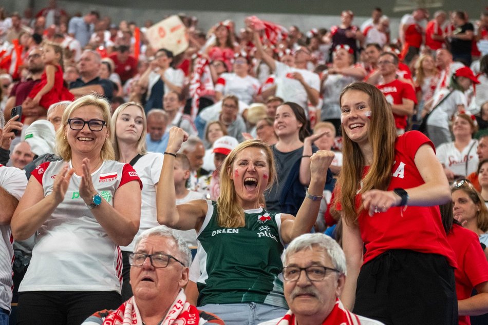 Łódź. Liga Narodów w Atlas Arenie w Łodzi. Byłeś/aś pierwszego dnia? Znajdź się w galerii!