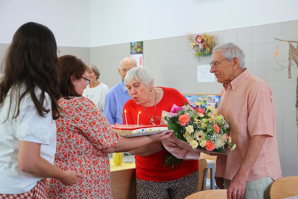 Łódź. W Domu Dziennego Pobytu w Łodzi kwitnie... miłość! Poznaj wzruszającą historię!
