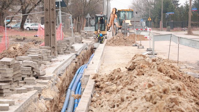 Remont Śmigłego-Rydza i Niższej w Łodzi. Trwa przebudowa wodociągu [ZDJĘCIA]