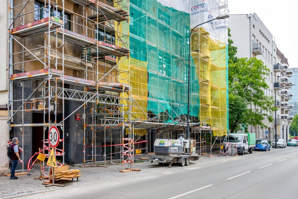 Łódź. Remont modernistycznej kamienicy przy Kościuszki