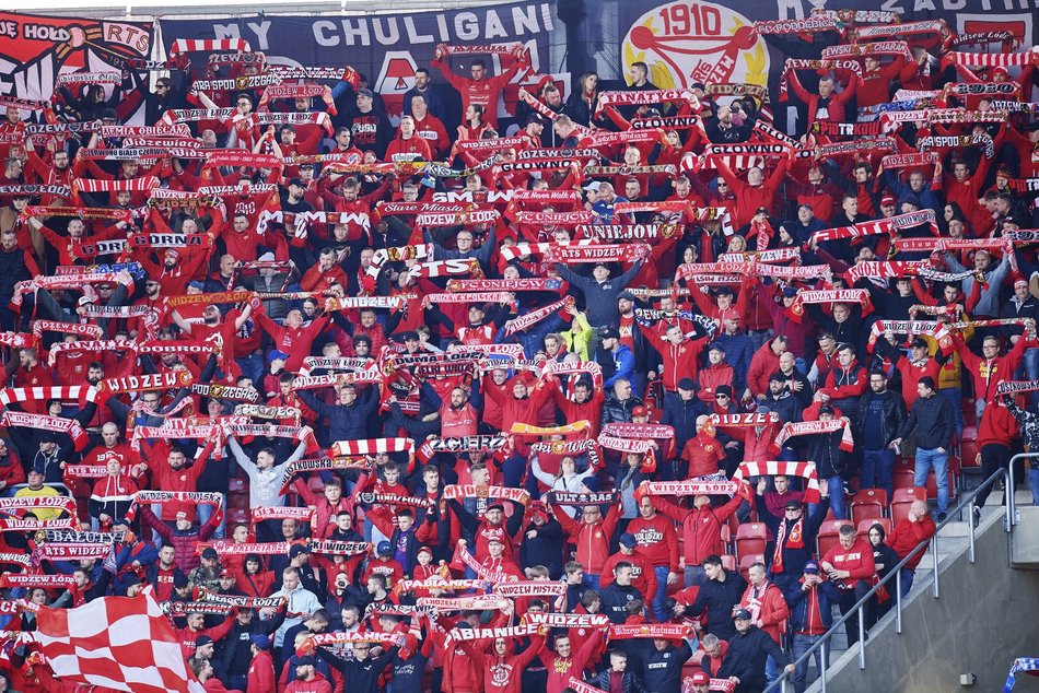 Kibice Widzewa Łódź na meczu ze Stalą Mielec