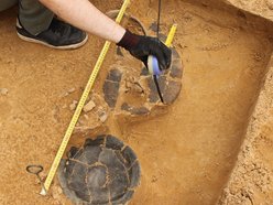 Łódź. Wykopaliska sprzed 3 tysięcy lat! Archeolodzy z Uniwersytetu Łódzkiego odkryli prawdziwe skarby