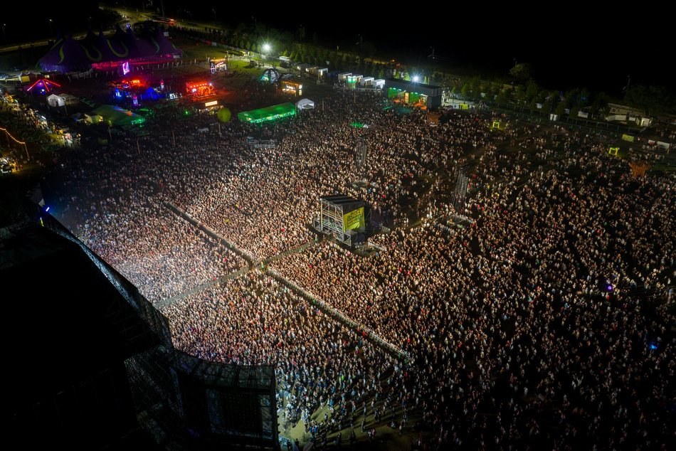 Łódź. Rekord Łódź Summer Festival 2025. Prawie 500 tys. łodzian i turystów na Łódzkich Błoniach!