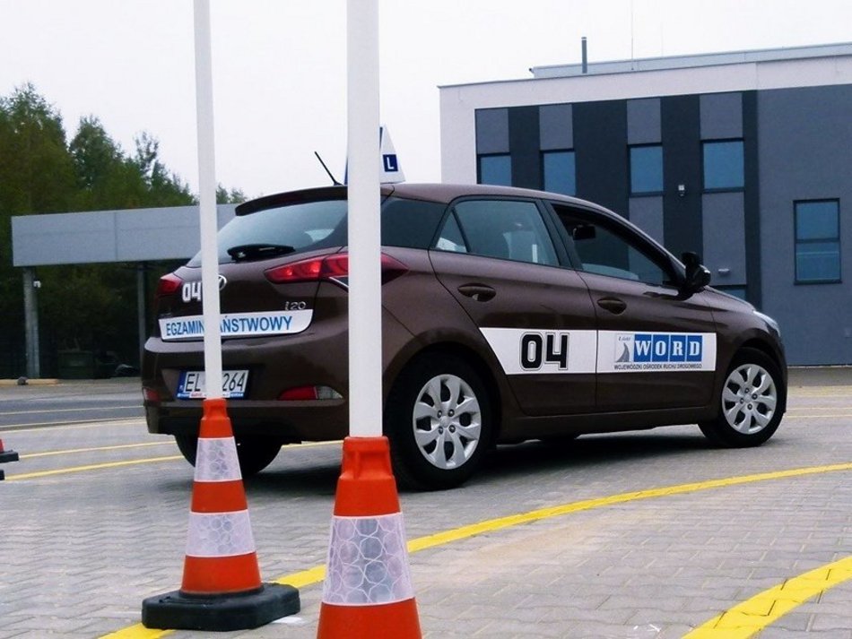 Łódź. Auto egzaminacyjne