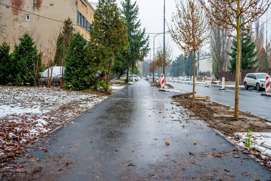 Łódź. Remont Źródłowej na finiszu