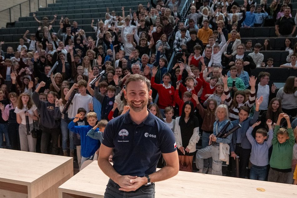 Łódź. Sławosz Uznański-Wiśniewski spotkał się z uczniami