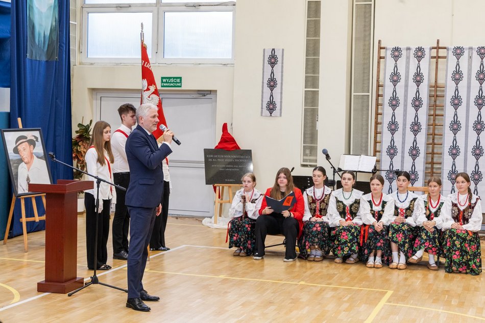 Łódź. XXIII Liceum Ogólnokształcące w Łodzi świętuje 80-lecie. To się nazywa świętowanie!