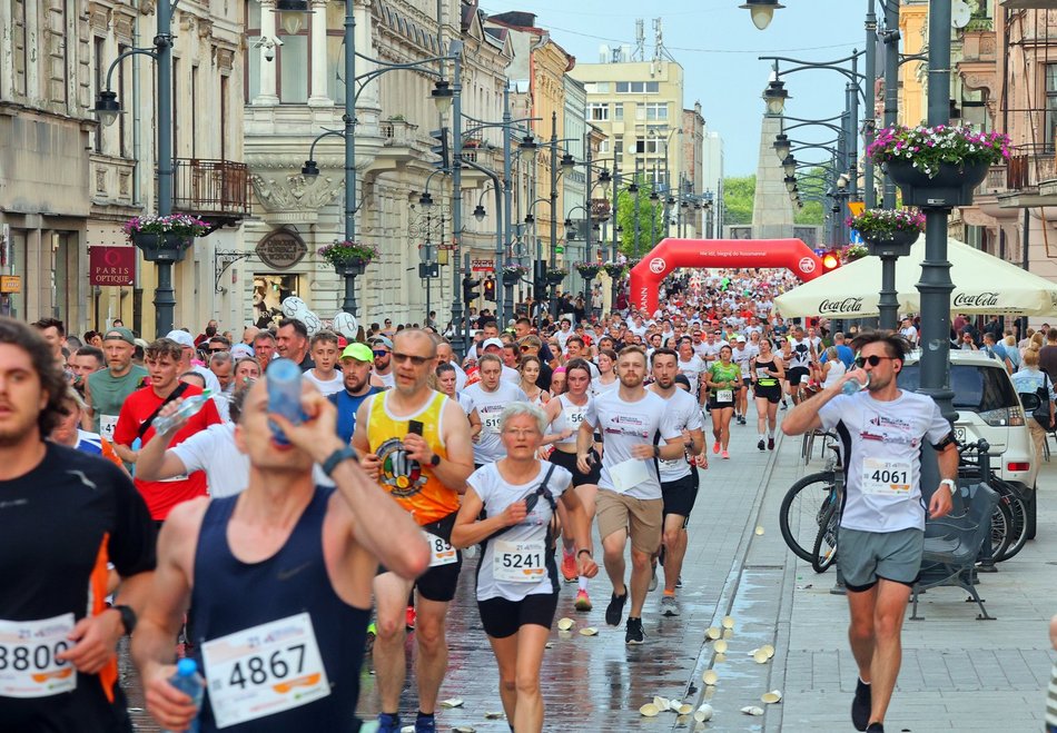 Bieg Ulicą Piotrkowską Rossmann Run 2026. Zmiany w ruchu i MPK Łódź