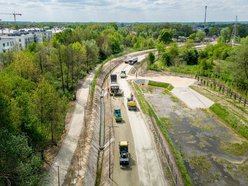 Łódź. Remont Kaczeńcowej w Łodzi. Kiedy będzie nowy asfalt i jakie są plany prac na Teofilowie?
