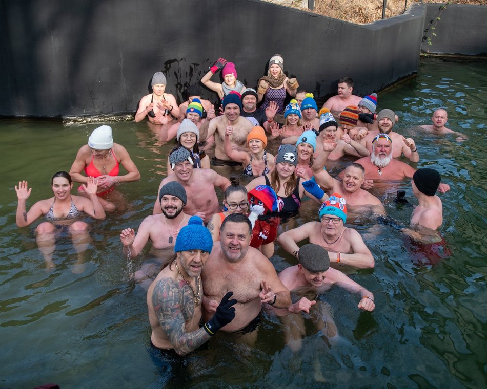 Łódź. Morsowanie w Orientarium Zoo Łódź