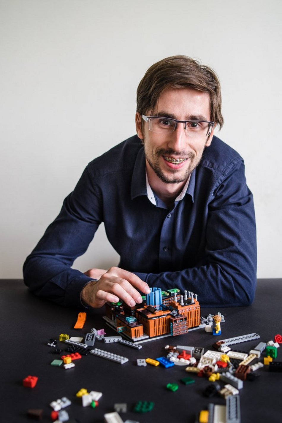 Łódź z klocków LEGO! Michał Duda udowadnia, że żaden projekt nie jest dla niego trudnością