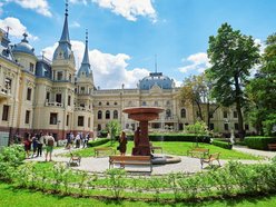 Łódź. Muzea w Łodzi czekają na odwiedzających. Kiedy otwiera się ogród Muzeum Miasta Łodzi i Dętka?