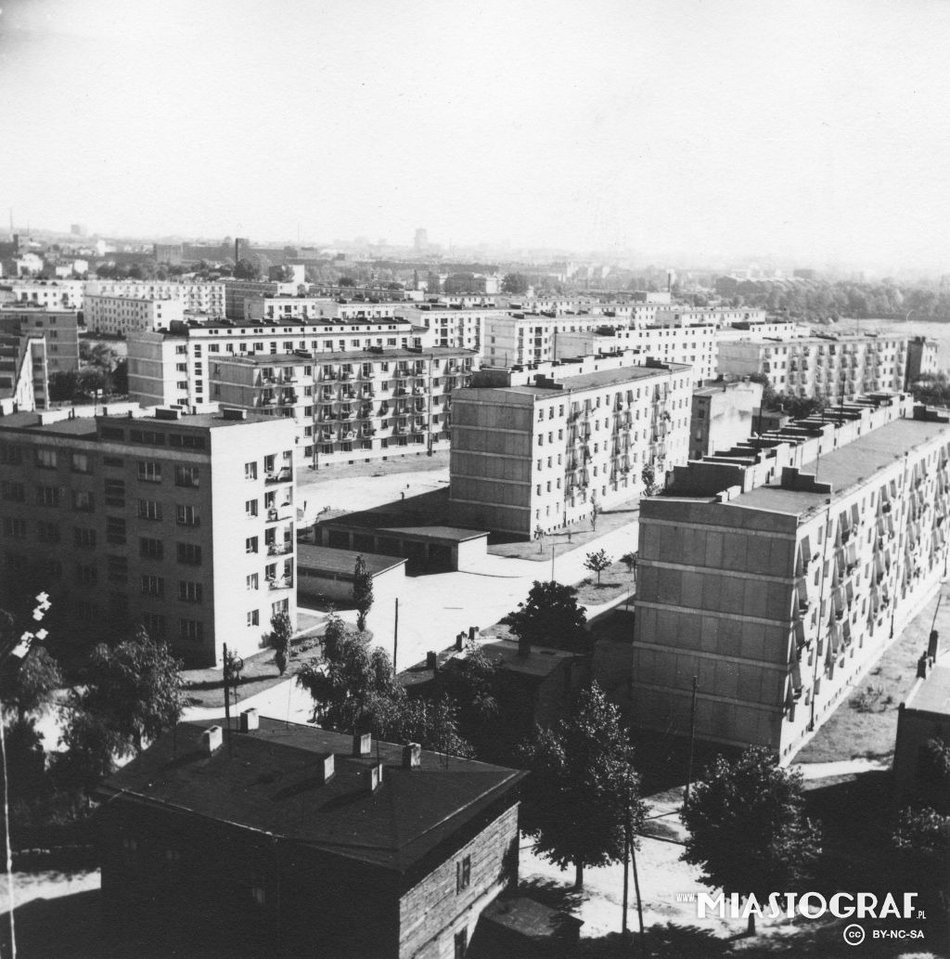 archiwalna fotografia przedstawiająca Łódź w dawnych czasacch