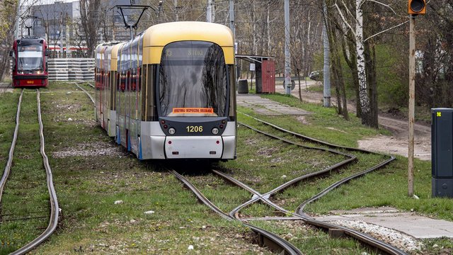 Tramwaje MPK Łódź nie pojadą na Stoki. Kursować będzie autobus zastępczy [SZCZEGÓŁY]