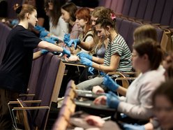 Łódź. Rekordowy UMED! W Łodzi pobito rekord Polski w jednoczesnym szyciu chirurgicznym