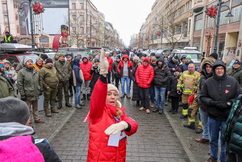 Łódź. WOŚP 2026 w Łodzi. Motoszarża po raz pierwszy opanowała Piotrkowską! [ZDJĘCIA]
