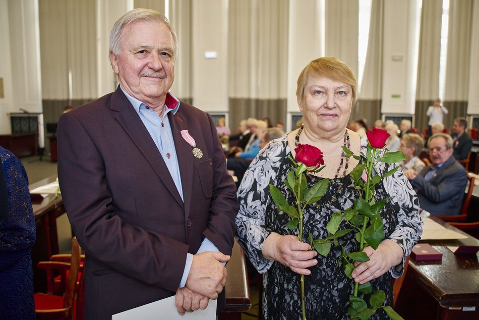 Małżeństwa z Łodzi uhonorowane medalami za wieloletnie pożycie