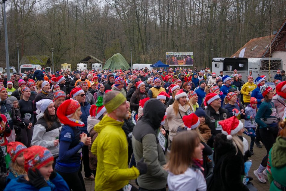 Xmas Run 2025 w Łagiewnikach w Łodzi. Odszukaj się w galerii