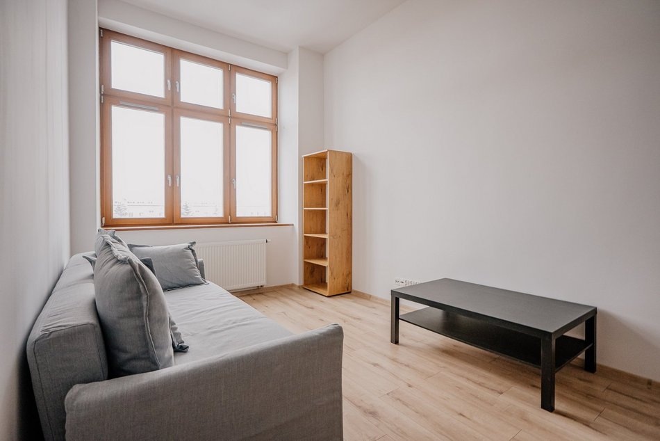 Łódź. Mieszkania dla osób w kryzysie bezdomności w Łodzi. Czym są tymczasowe „dachy nad głową"?