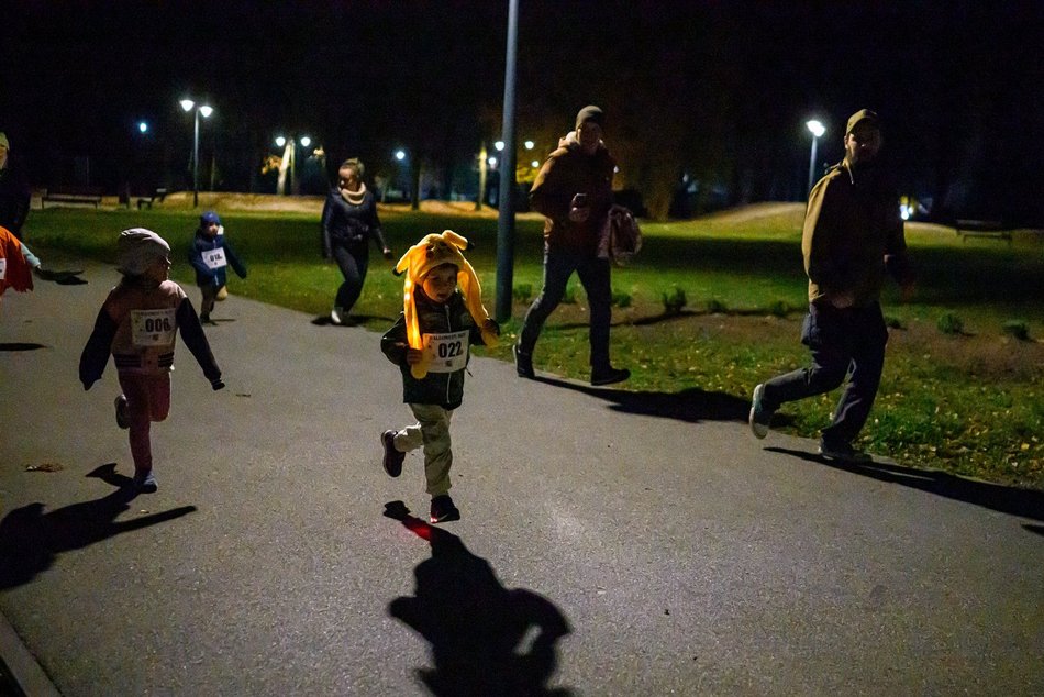 Łódź. Halloween Run w parku na Zdrowiu. Tak bawią się biegacze z Łodzi!