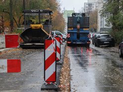 Łódź. Remont Łanowej w Łodzi. Część nowej nawierzchni już ułożona