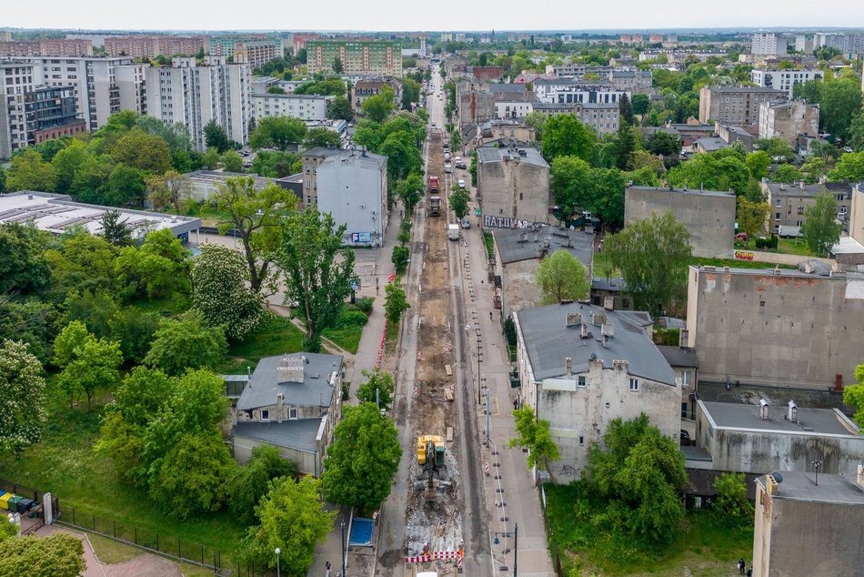 Łódź. Remont Rzgowskiej w Łodzi na pełnych obrotach. Zniknęło torowisko MPK Łódź i stary asfalt!
