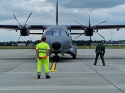 Dwa samoloty odebrały narządy do przeszczepu z lotniska w Łodzi