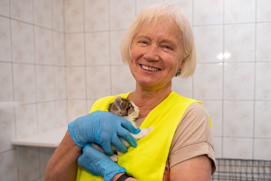 Bądź jak pani Krystyna, która została wolontariuszką w schronisku w Łodzi