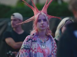 Sw@da x Niczos wystąpili na Great September 2025 w Łodzi. Koncert w pasażu Schillera