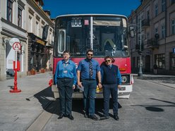 Łódź. Łódzkie Linie Turystyczne przyciągają tłumy. Kultowe pojazdy MPK Łódź znów hitem podróżnych!