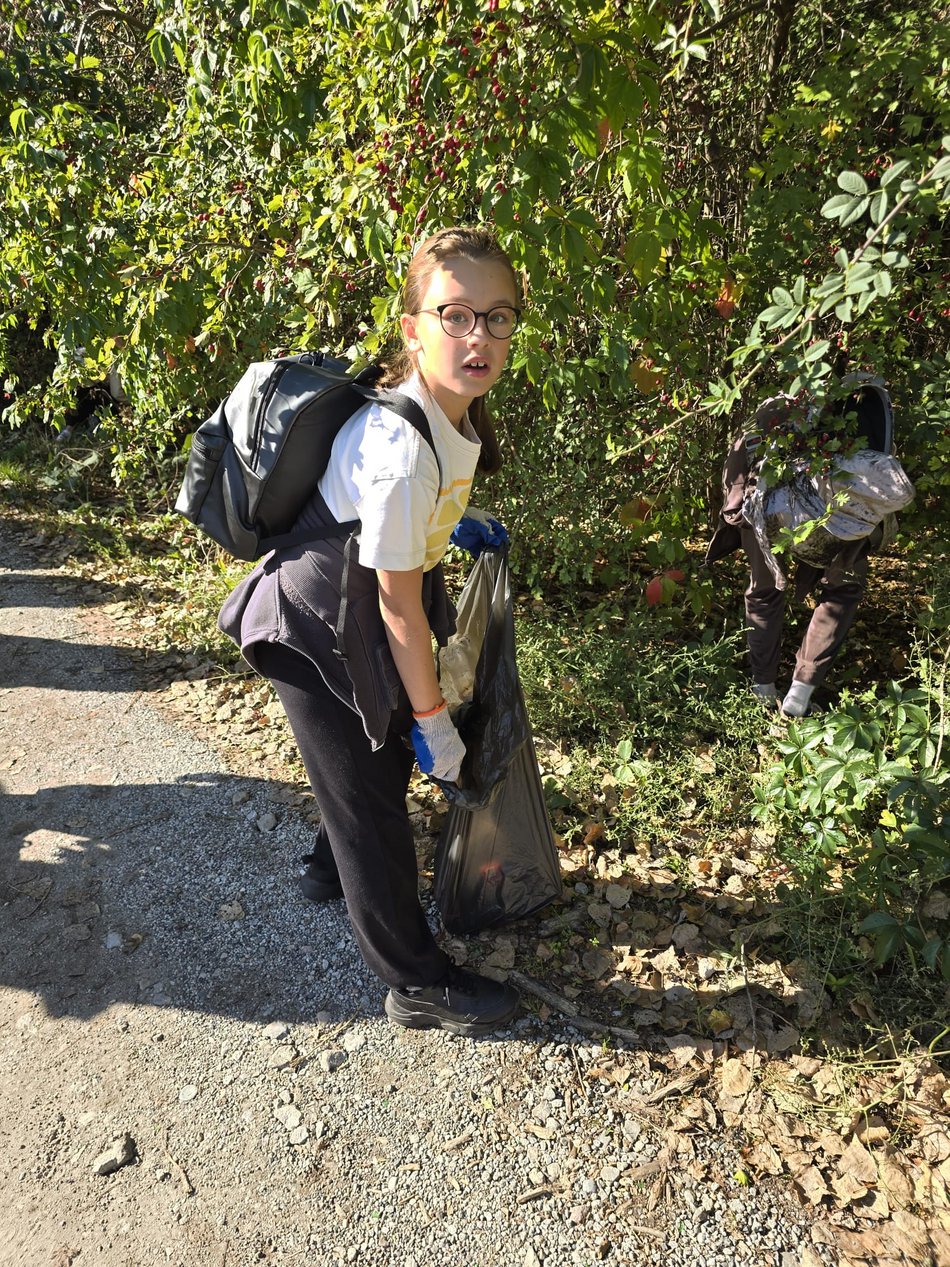 Uczniowie szkół podstawowych sprzątają Łódź