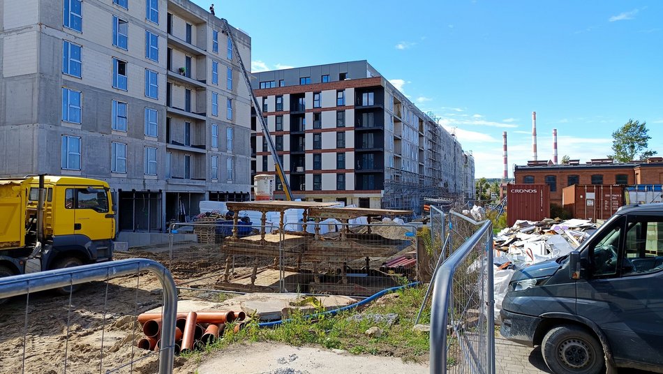 Łódź. Nowa droga w Ogrodach Geyera w Łodzi. Z Piotrkowskiej wprost na Wólczańską!