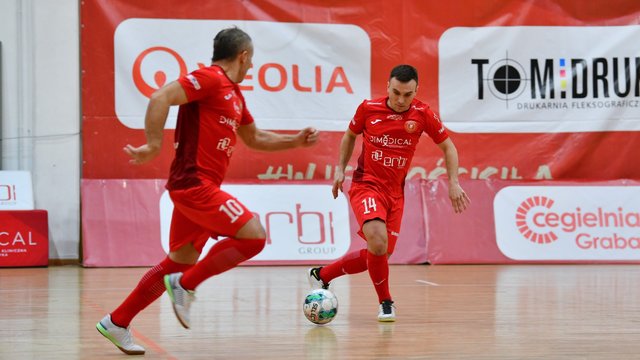 Futsal. Widzew Łódź przegrywa z Legią Warszawa podczas elektryzującego starcia