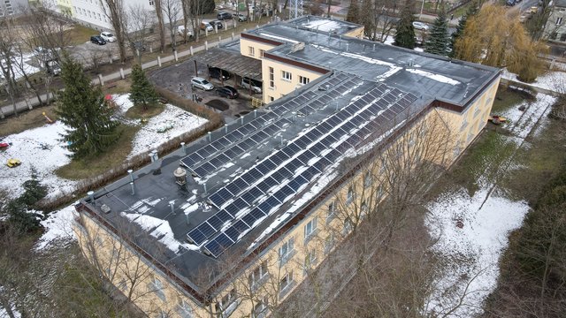 Сонячні панелі для шкіл у Лодзі. Аж 393 нових інсталяції в місті! 