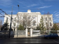 Finał remontu IV LO w Łodzi. Zabytkowy gmach odzyskał swój dawny blask