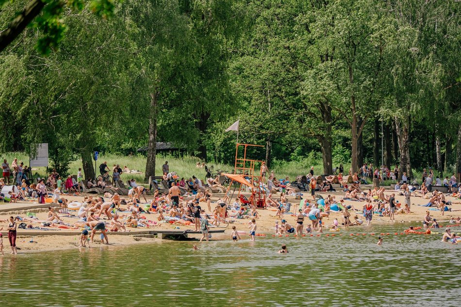 Łódź. Arturówek w Łodzi tętni życiem. Tak łodzianie powitali pierwszy dzień lata!