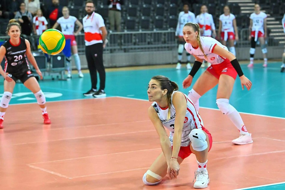 Derby Łodzi dla PGE Budowlanych Łódź! ŁKS Commercecon Łódź nie podołał lokalnym rywalkom