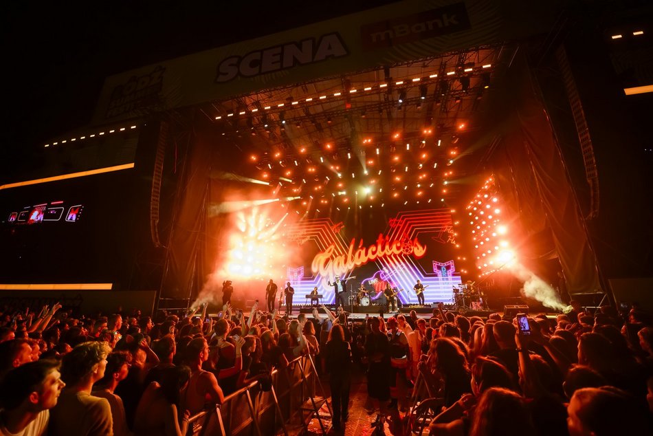 Mrozu rozgrzał fanów na Łódź Summer Festival 2025. Bo jak nie on to kto?