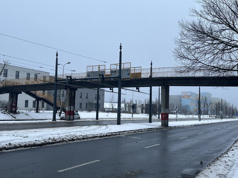 Nowe kładki na Retkini w Łodzi. Zmiany w ruchu i MPK Łódź