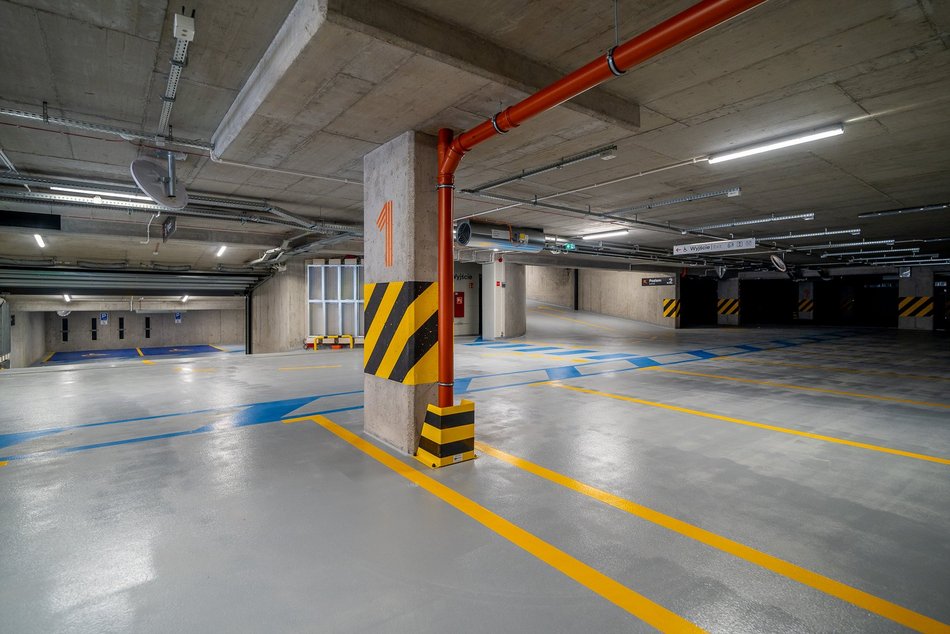 Pierwszy parking wielopoziomowy w Łodzi otwarty! Godzina postoju tańsza niż przy ulicy!