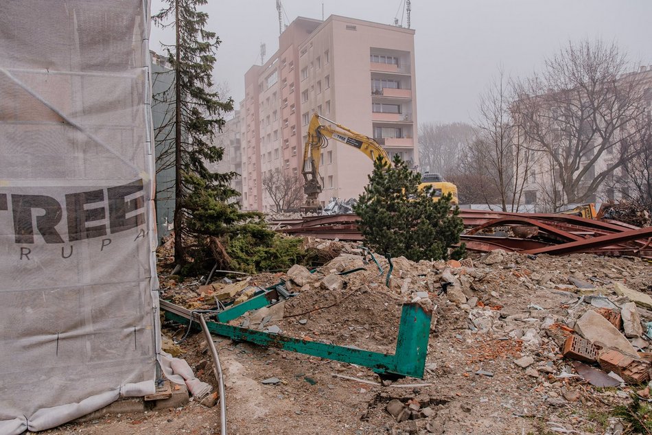 Budynek Gazowni Łódzkiej w przebudowie