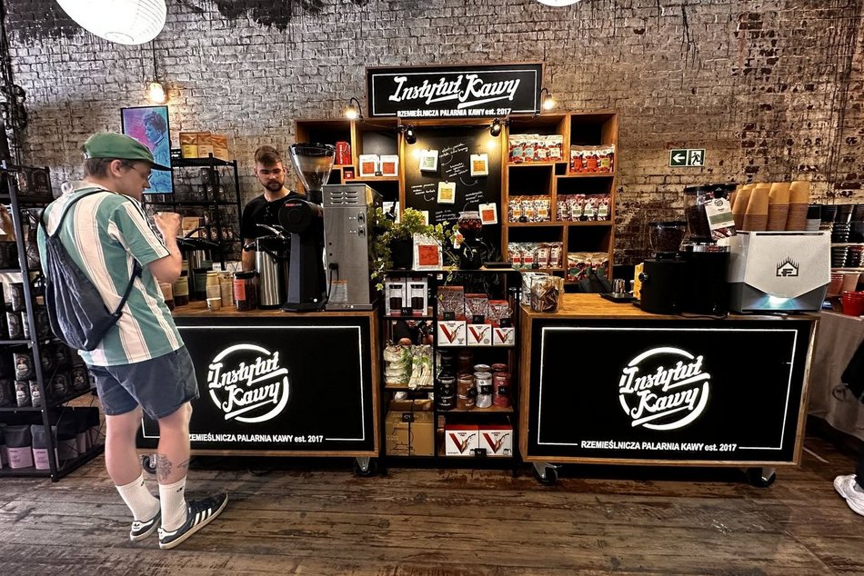 Łódź. Palarnie kawy w Łodzi. Coffeehood, Instytut Kawy, Jaga Cafe, Asteria i więcej