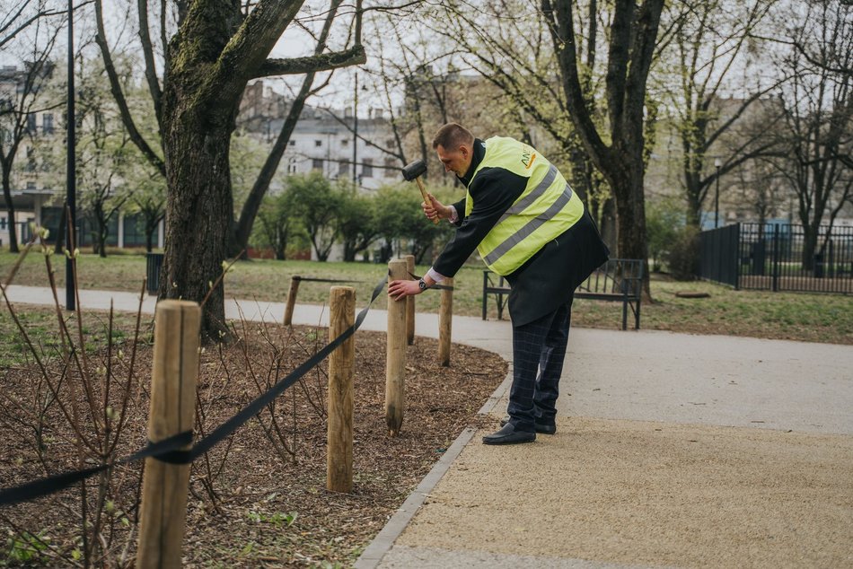 Łódź. Przeglądy placów zabaw w Łodzi. Atrakcje w Parku Staromiejskim są gotowe na wiosnę