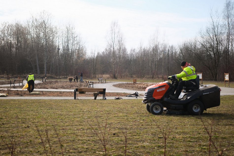 Łódź. Wiosenne sprzątanie miasta. Aż 300 km posprzątanych dróg i... to nie koniec!