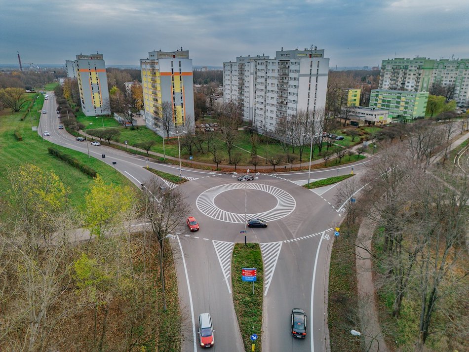Łódź. Rondo na Radiostacji. Obowiązuje nowa organizacja ruchu