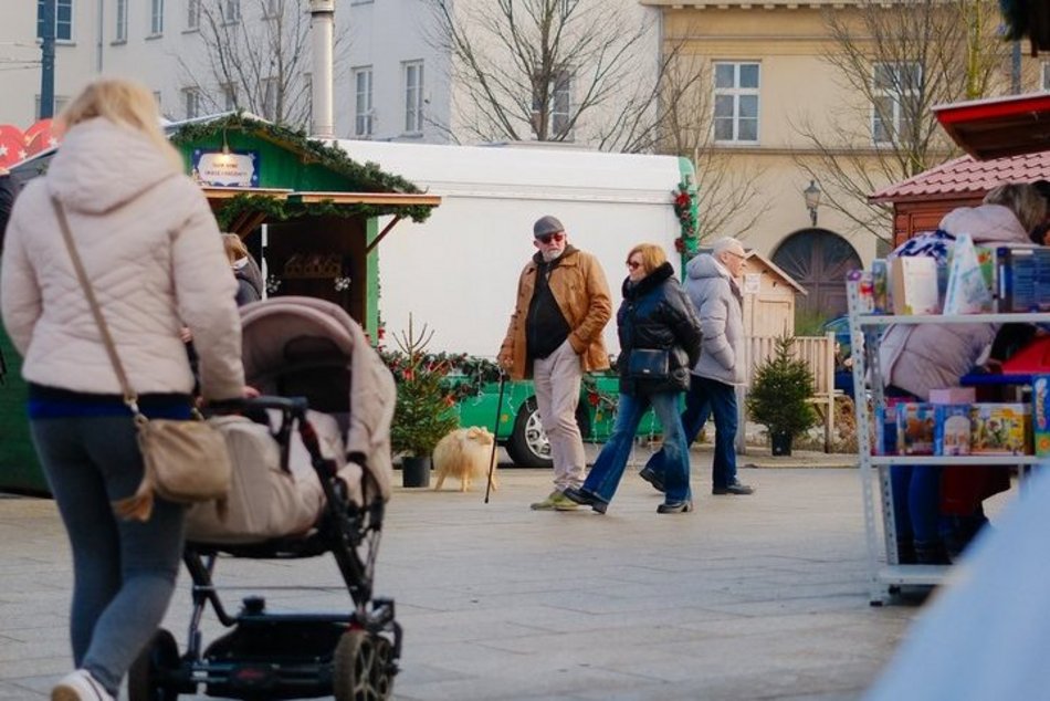 Łódź. Nie masz pomysłu na wieczór w Łodzi? Jarmark Bożonarodzeniowy brzmi, jak plan!