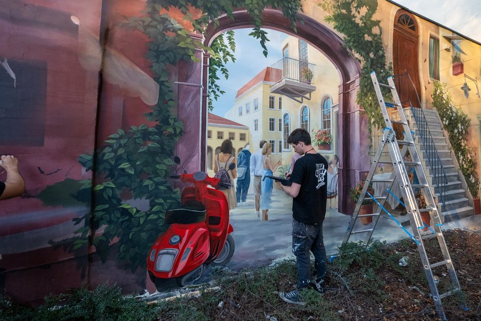 Łódź. Niezwykły mural w Pasażu Róży w Łodzi. Iście włoski klimat!