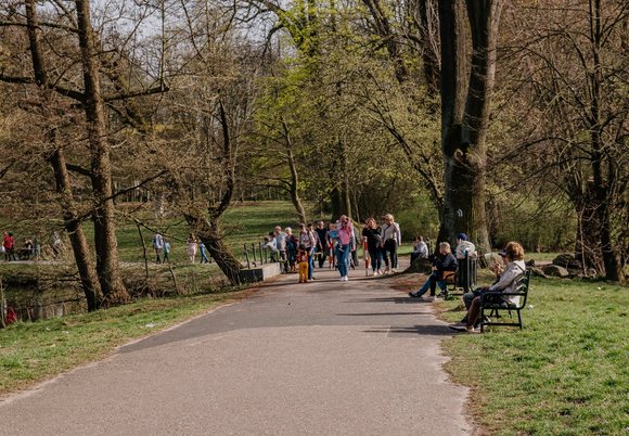 Łódź. Spacer po Bałutach z Zieloną Łodzią. Odkryj tajemnice Julianowa i Marysina